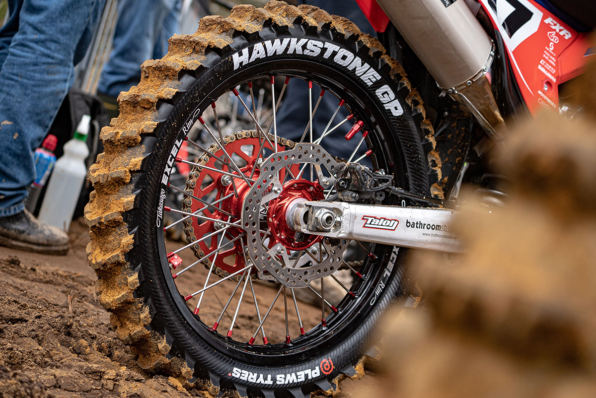 Xross Team saradnja sa Plews Tyres